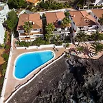 Ocean Front Two Bedroom * Puerto de Santiago (Tenerife)